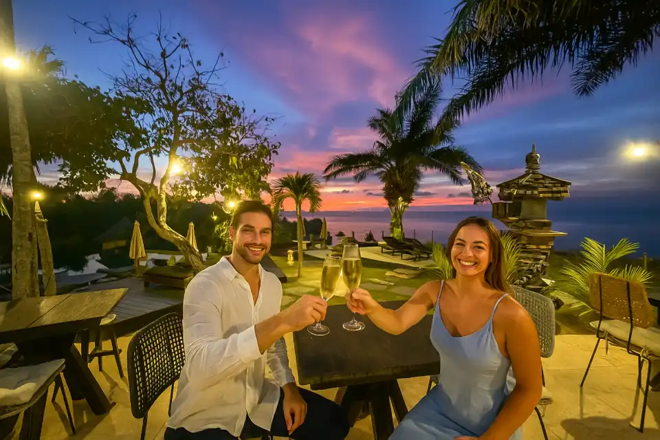 Makan Malam Romantis di Bali