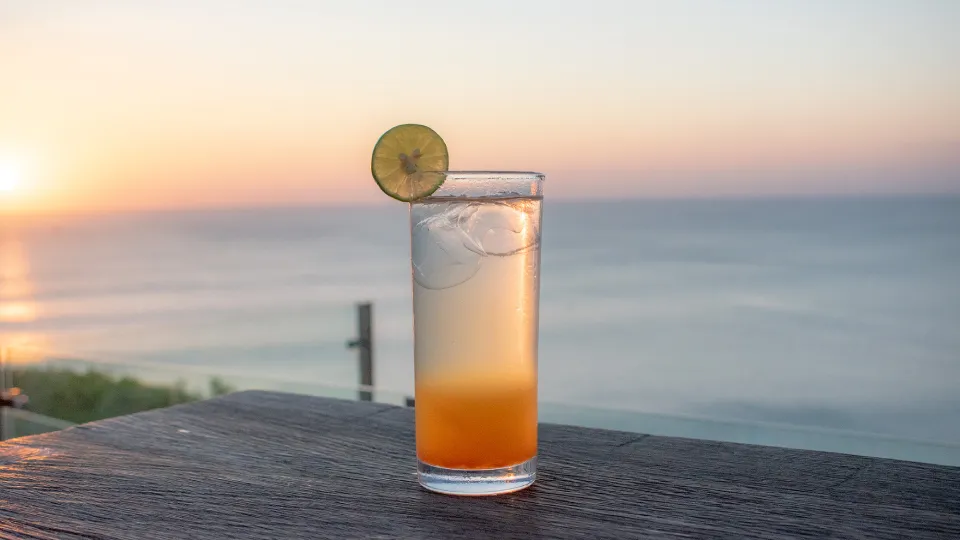 Mango Chili Collins
